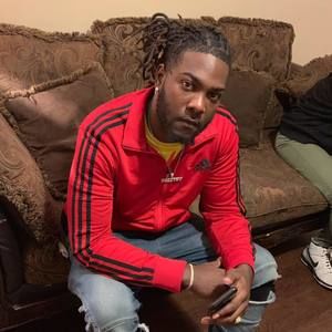 Meet your Posher, Dionte